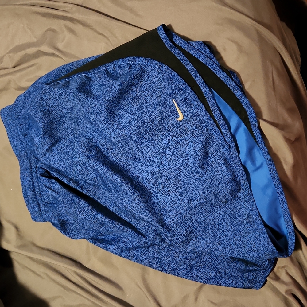 Woman's shorts